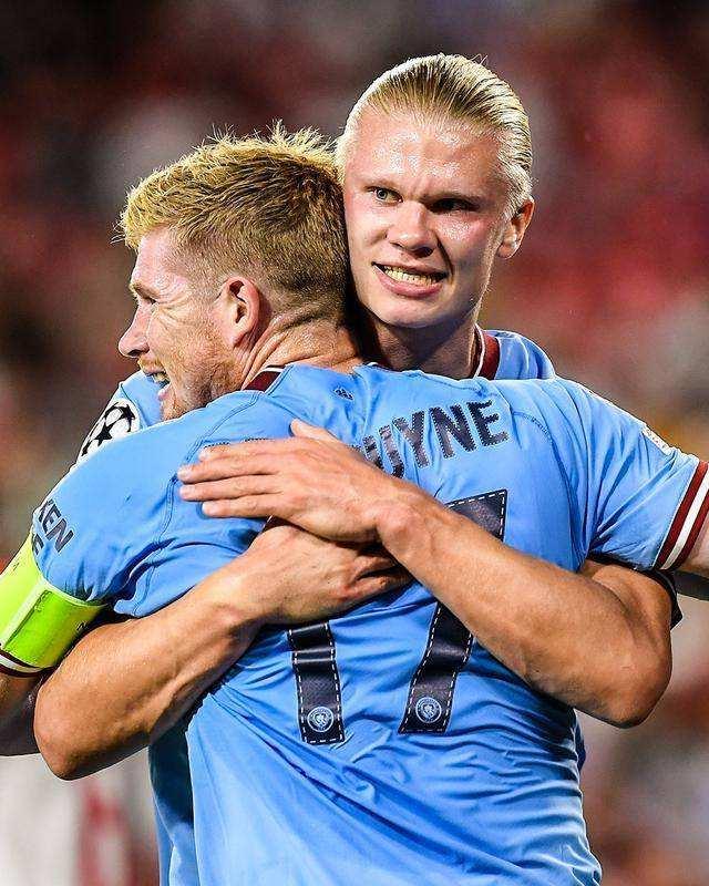 贝尔：最喜欢进球是欧冠决赛倒钩；我当评论员不是为了上头条（贝尔谈生涯与转型：最爱欧冠决赛倒钩，做评论员不为上头条）