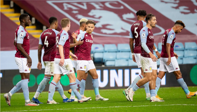 萨拉赫落选！利物浦仅19人出征欧冠 纯血边锋只剩1人（萨拉赫未入选！利物浦欧冠仅19人随队 纯血边锋仅余一人）