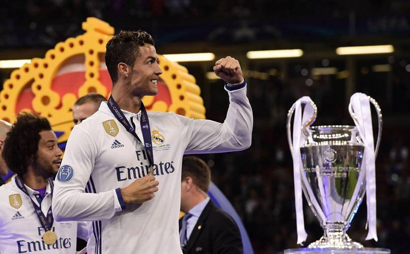 各位雷速老哥们下午好~最受欢迎的《体坛女神》栏目又在周四与大家准时见面啦！