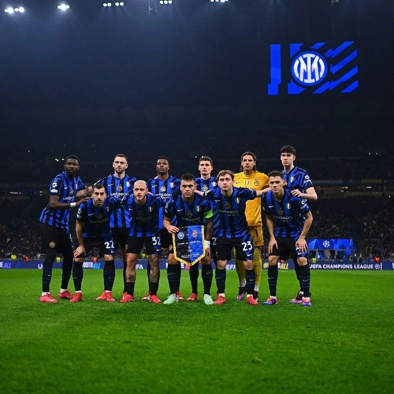 德甲最新身价：17岁小将卡尔暴涨至6000万，凯恩跌至6500万（德甲身价榜更新：17岁新星卡尔飙至6000万，凯恩降至6500万）