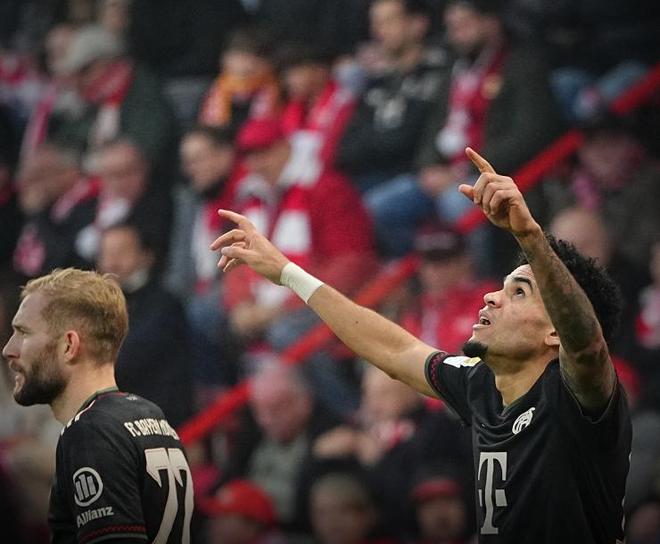 马丁内斯：不认为千球是C罗的具体目标，无人能替代若塔（马丁内斯：千球并非C罗明确目标，若塔的价值无人可替）