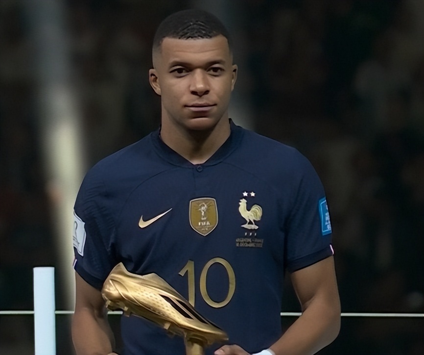 欧冠 联赛阶段第6轮，拜仁3比1葡萄牙体育