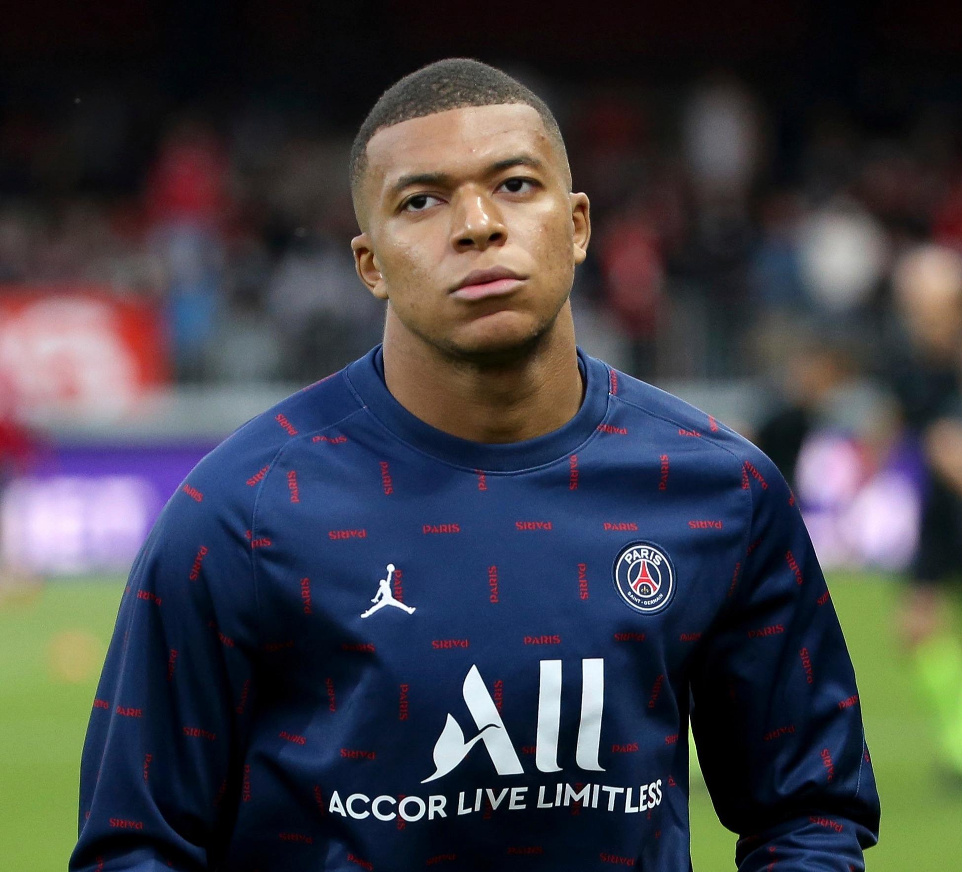 挪媒：博德闪耀前锋海于格因头痛无缘出战KFUM奥斯陆（挪媒：博德／格林特前锋海于格因头痛缺席对阵KFUM奥斯陆）