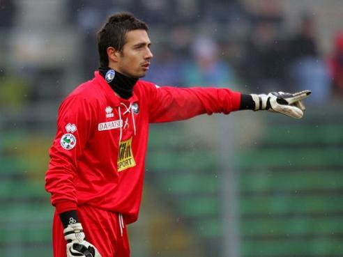 麦克阿瑟青训主管：俱乐部上下目标一致，致力于发掘下一代人才（麦克阿瑟青训负责人：全俱乐部目标同频，专注培育下一代人才）