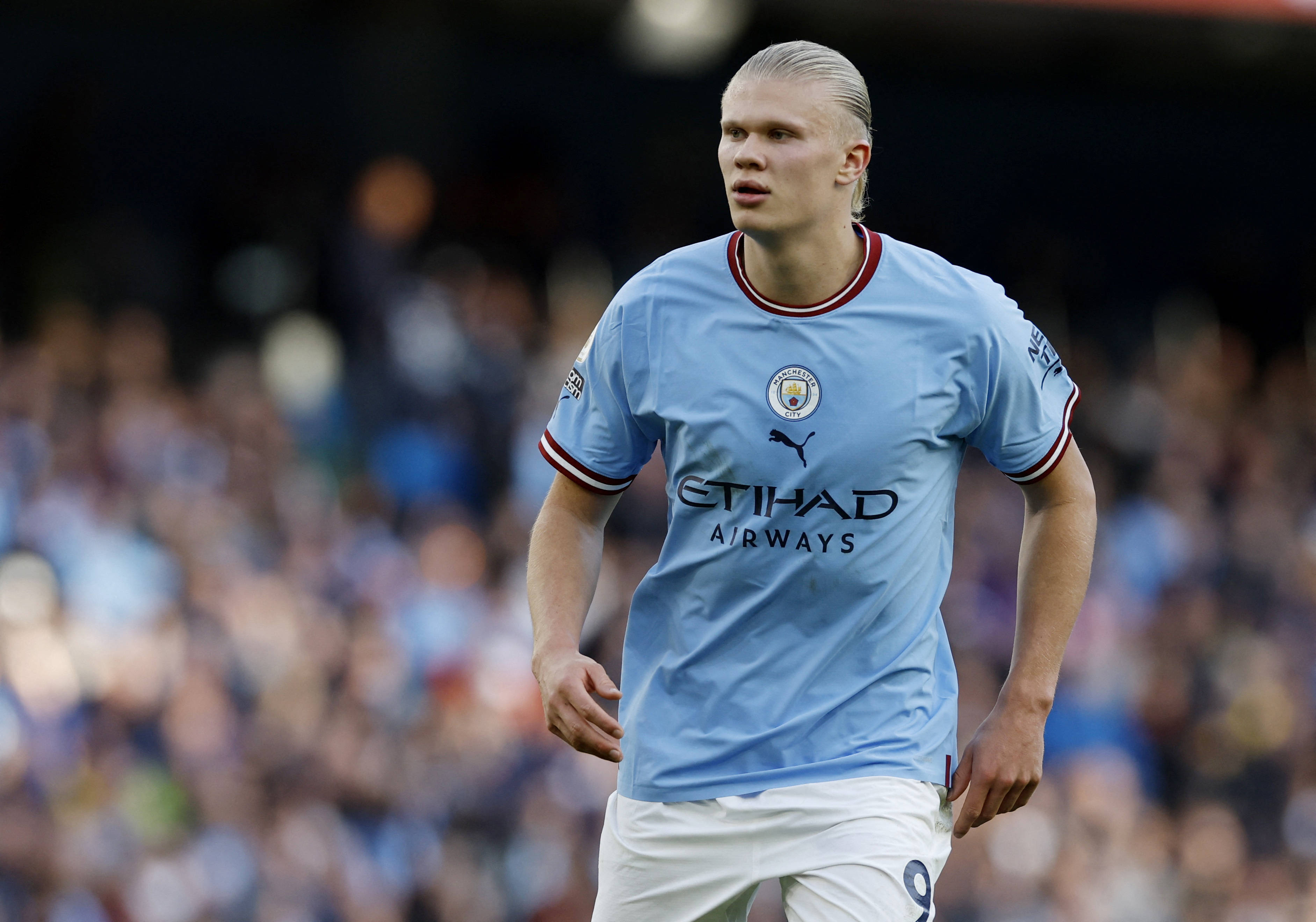 徐根宝：希望海港为中国足球输送更多人才，穆斯卡特功不可没（徐根宝：盼海港为中国足球培养更多人才，穆斯卡特贡献突出）