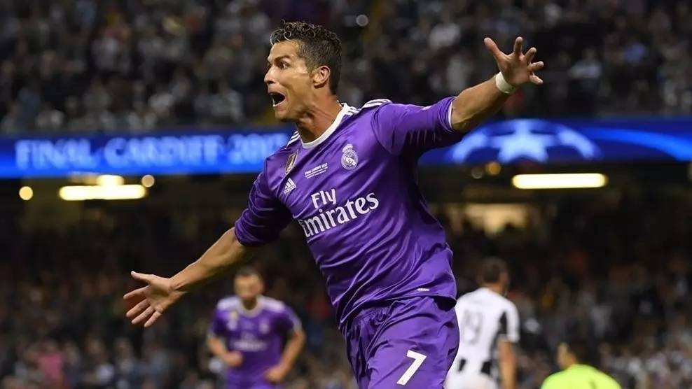 足球曼联门将世界级神扑登上热搜