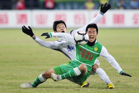 德甲半场：曼赞比破门，海登海姆0-1弗赖堡