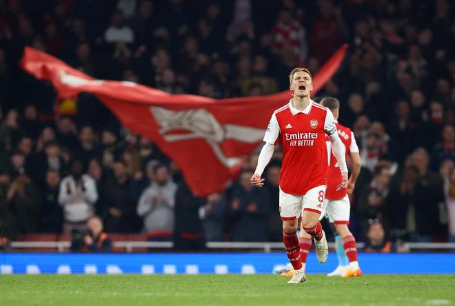 里程碑！东契奇职业生涯常规赛总篮板突破4000大关